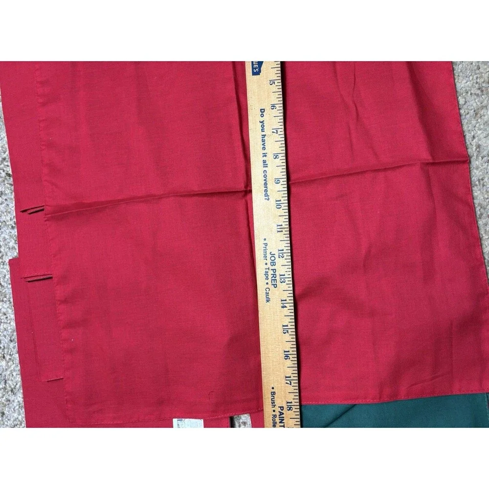 Set of 8 Reversible Red Green Cotton Cloth Dinner Napkins Christmas New